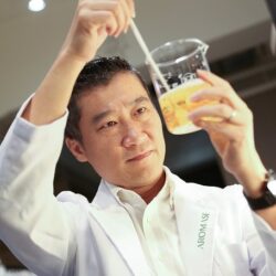 Eric Chen CEO,Aromase