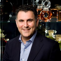 prof_kanlian_blog_headshot